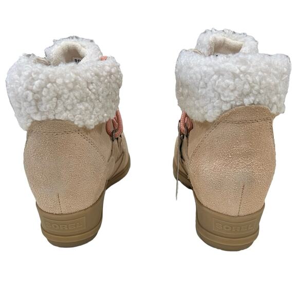 NEW Sorel Evie Cozy Lace Boot - Picture 6 of 9
